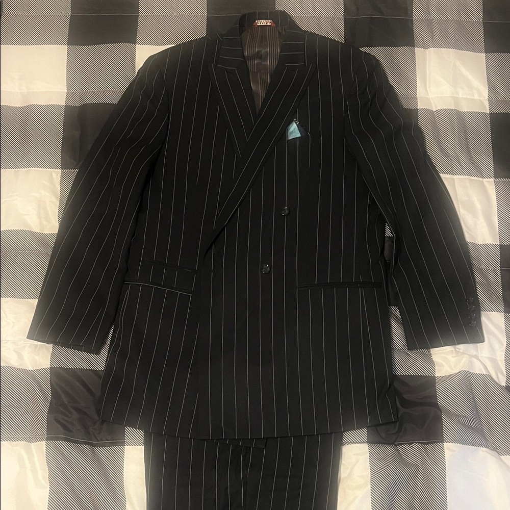 Elegant Black Pinstripe Men's Suit